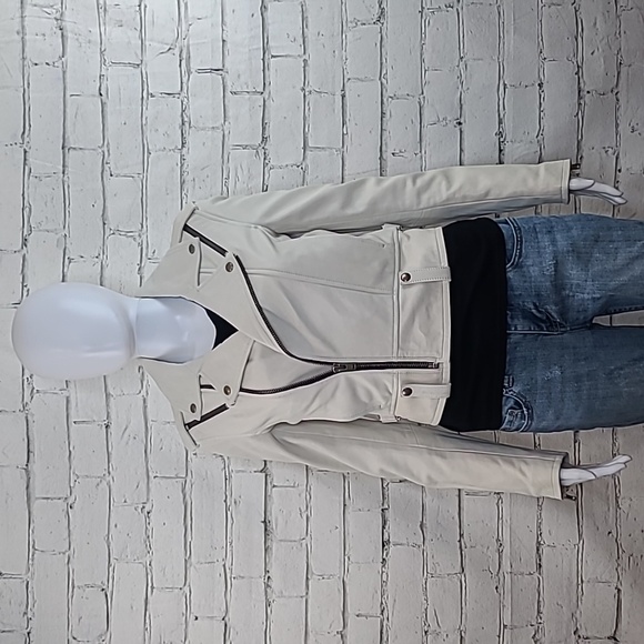 IRO Edgy Ozark Cropped Lambskin Leather Moto/Biker Jacket in Off-White - NWT